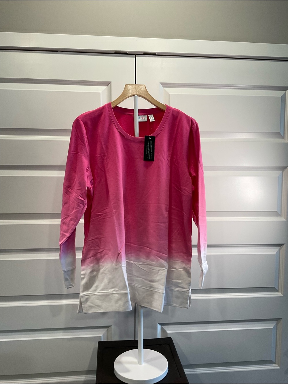 Women's Pink to White Ombre Long Sleeve Top